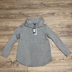 Women’s Tommy Hilfiger cowlneck sweatshirt. Medium